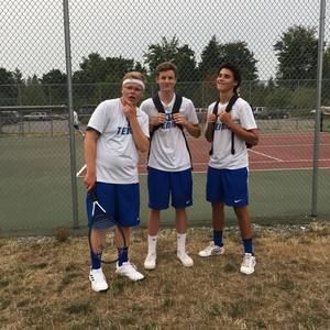 Meet your Posher, Logan